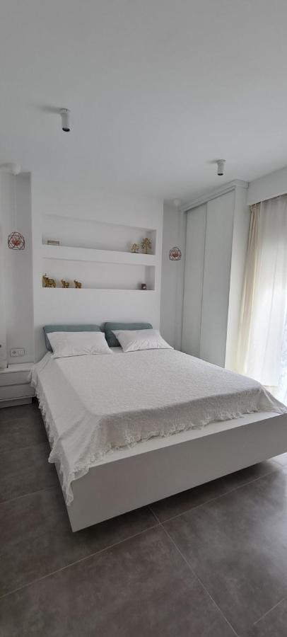 Flat 66 Apartment Tesalonika Bagian luar foto